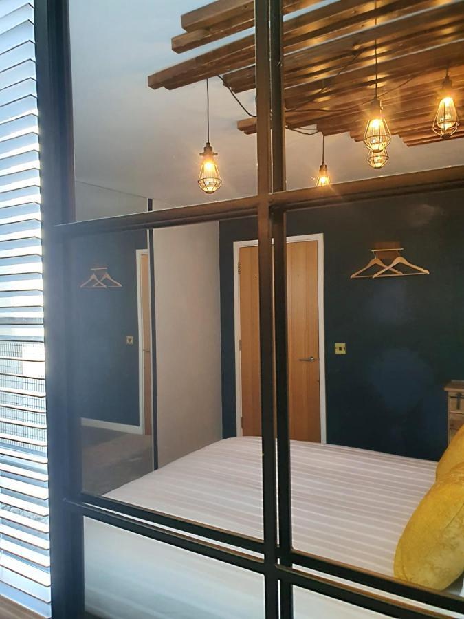 Hotel Apartments Bydesign Swindon Exterior foto